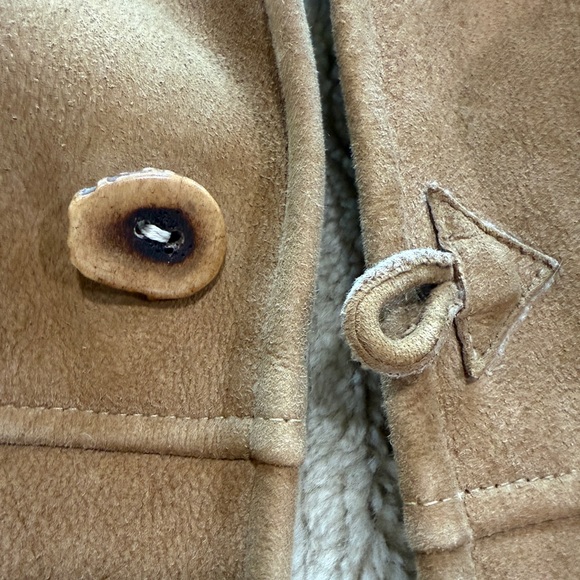 Overland Leather Coat with Shearling Lining - Picture 2 of 5